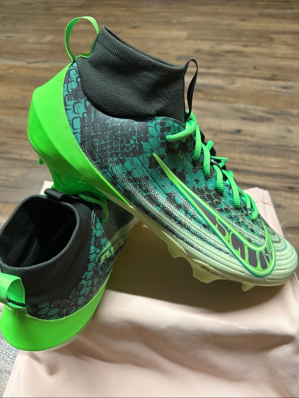 Nike Zoom Air Vapor Pro 1
CeeDee Lamb Sequoia “Limited Edition “